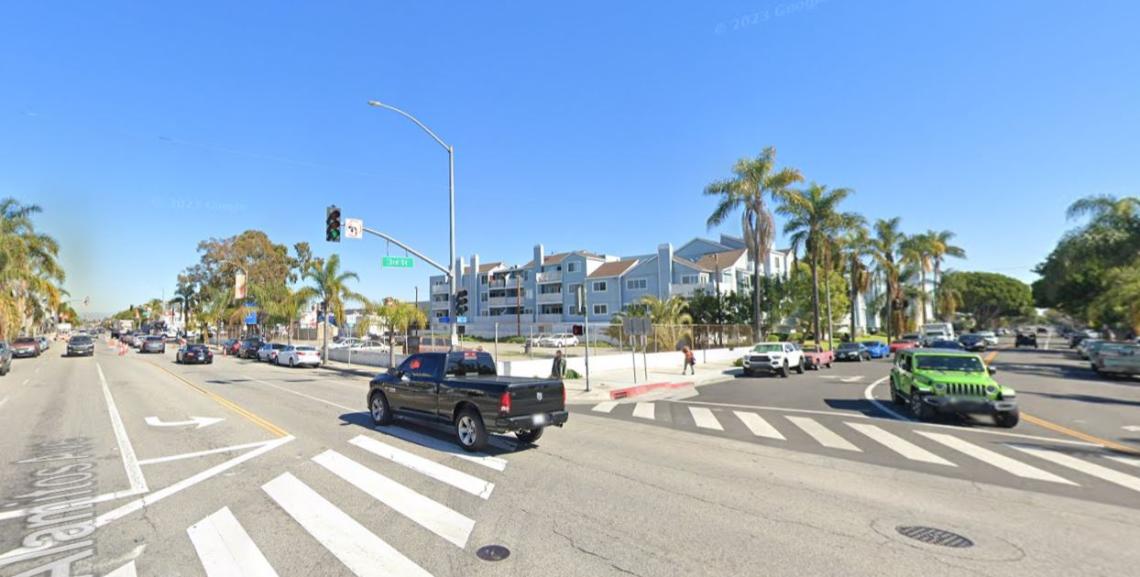 Senior affordable housing pitched for 300 Alamitos Avenue in Long Beach